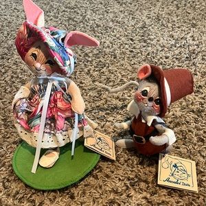 Lot of 2 Annalee Dolls